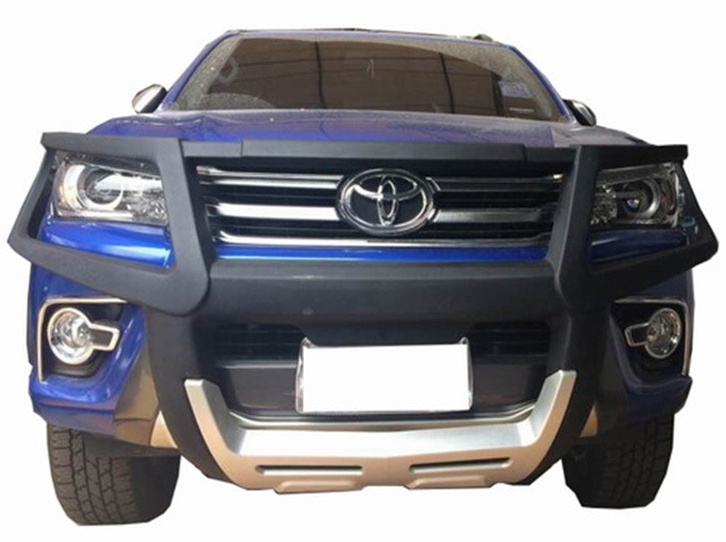 Bullbar poliuretan cu protectie faruri Toyota Hilux Revo 2015, 2016, 2017 TYA406