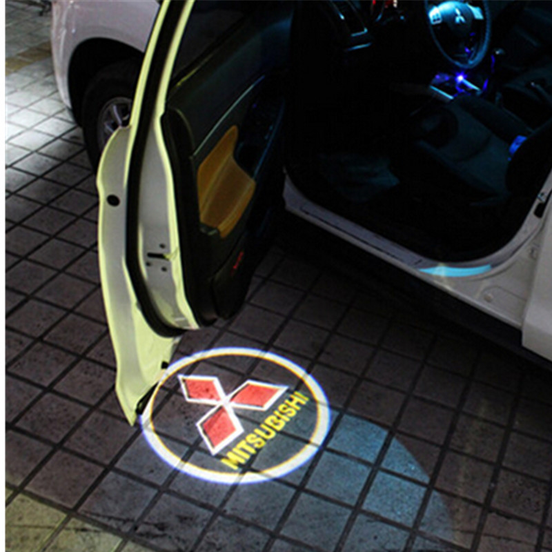 Set 2 Proiectoare Portiere Cu Logo Mitsubishi - BTLW013
