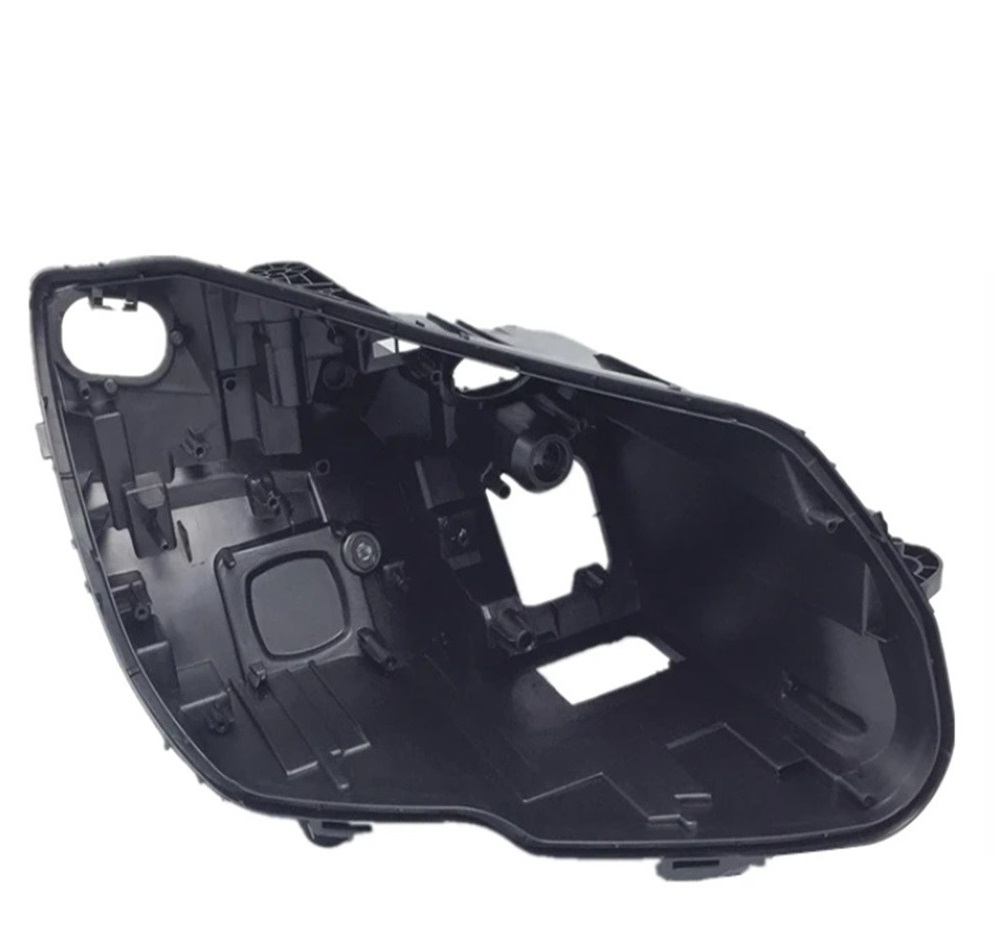  Carcasa far dreapta pentru Mercedes C-Class W205 fara Facelift (2015 - 2017) pentru farul cu ILS - HW008-DREAPTA 