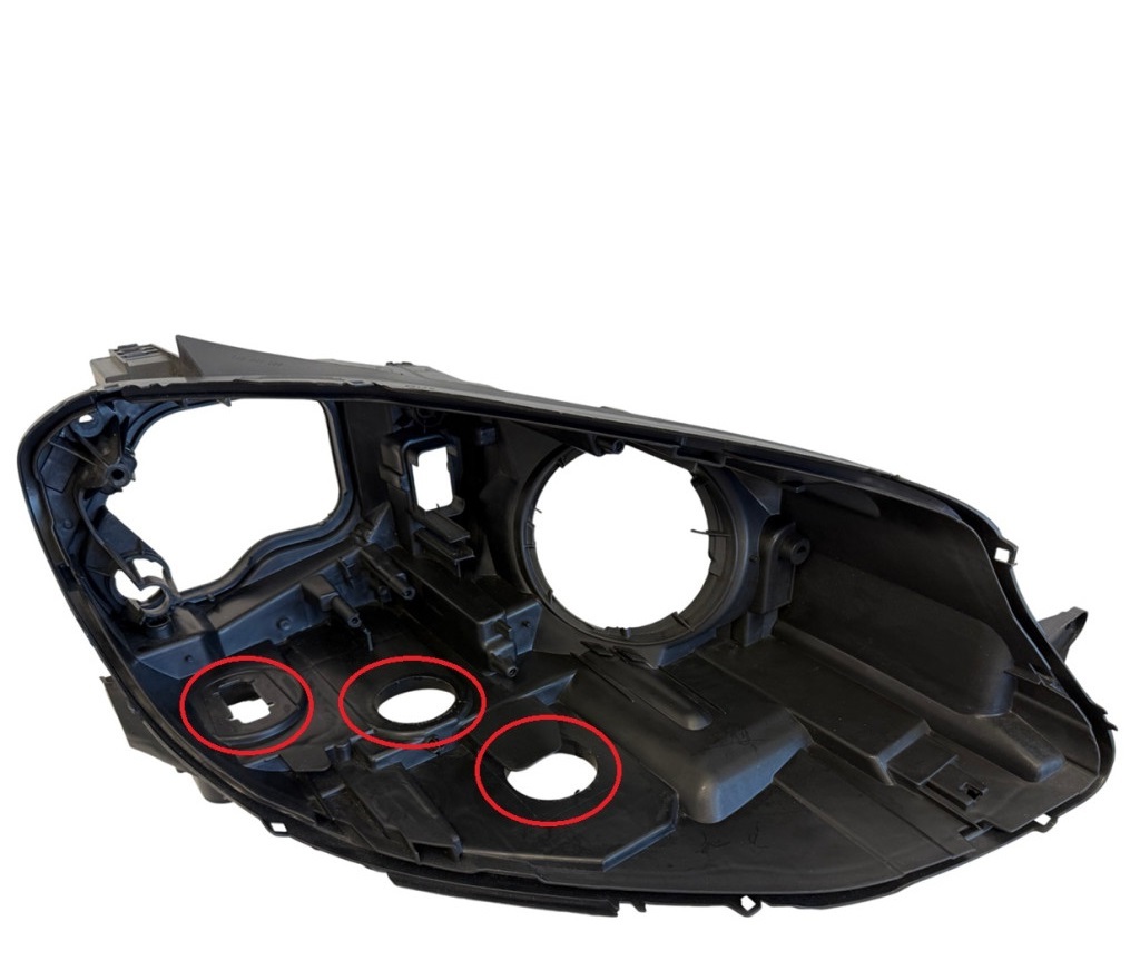  Carcasa far dreapta pentru Golf 7 / Golf VII Fara Facelift pentru farul xenon cu 2 module cu adaptiv (2013 - 2016) - HV170-DREAPTA 
